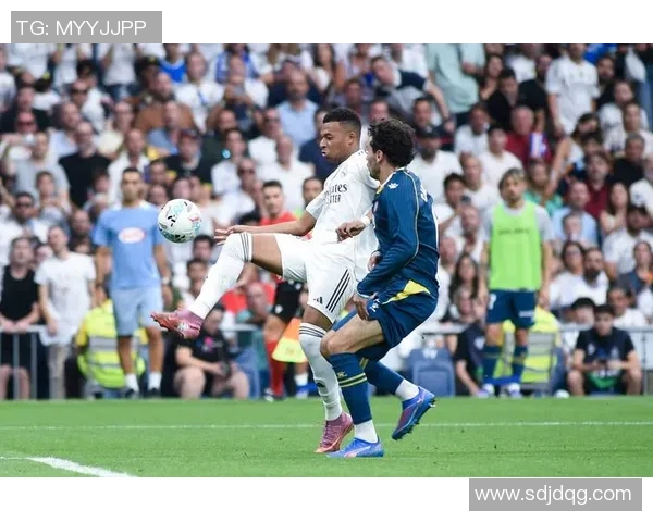 皇家马德里足球俱乐部辉煌历史回顾及未来发展展望